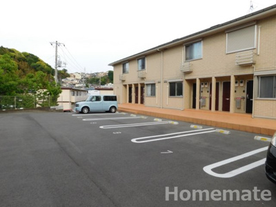 【駐車場】 | ヴィラコスモス | 駐車場