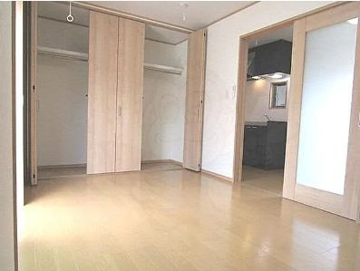  | リトルグリーン辻子