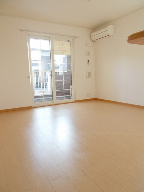 ＲｉｖｅｒＳｉｄｅ東祥Ｃの居間・リビング