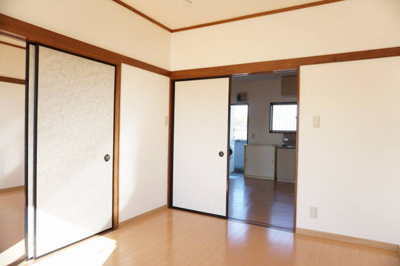 【洋室】 | モンテローザ