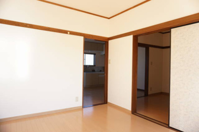 【洋室】 | モンテローザ