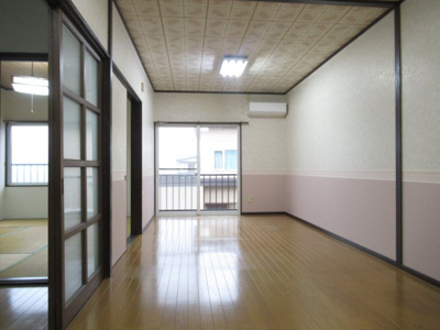 【居間・リビング】 | ミナミコーポアーサー