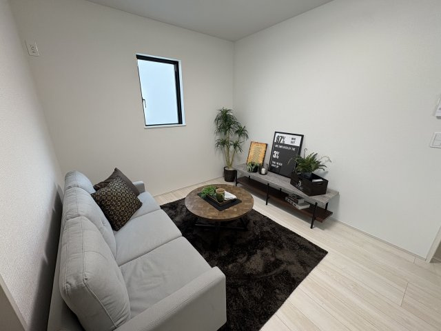 堺市東区大美野の新築一戸建の居間・リビング|ゆったり過ごせる居間です