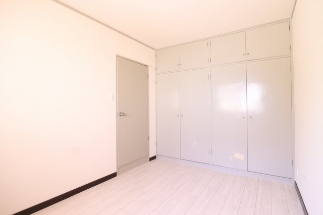 グリーン北塩屋の子供部屋