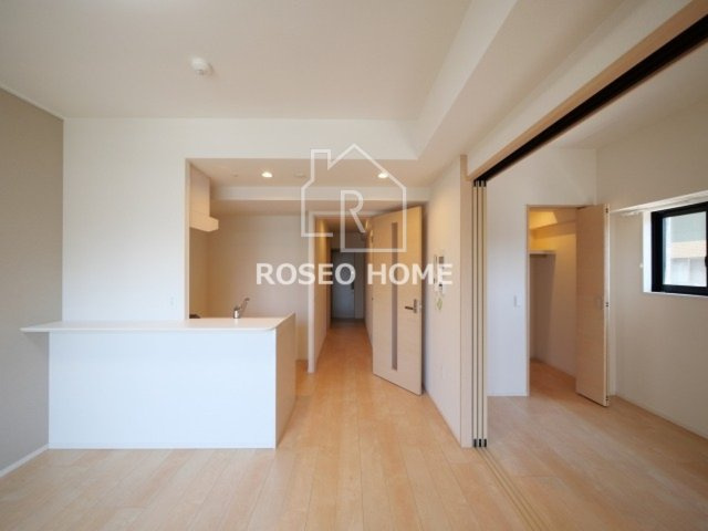 ドミツィール福の居間・リビング