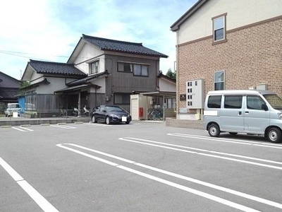 【駐車場】 | イゾラ　フェリーチェ