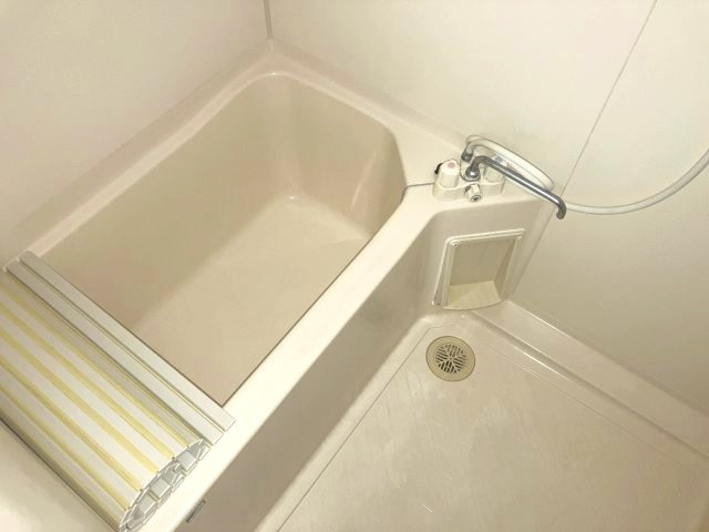 グレーストーエイの浴室|お料理しやすいキッチンです