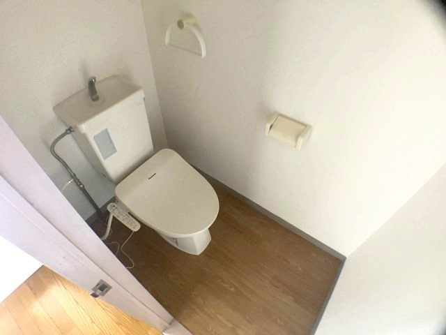 グレーストーエイのトイレ|コンパクトで使いやすいトイレです