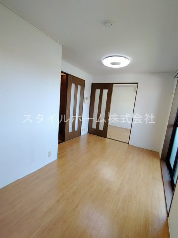 【居間・リビング】 | シェリ向山