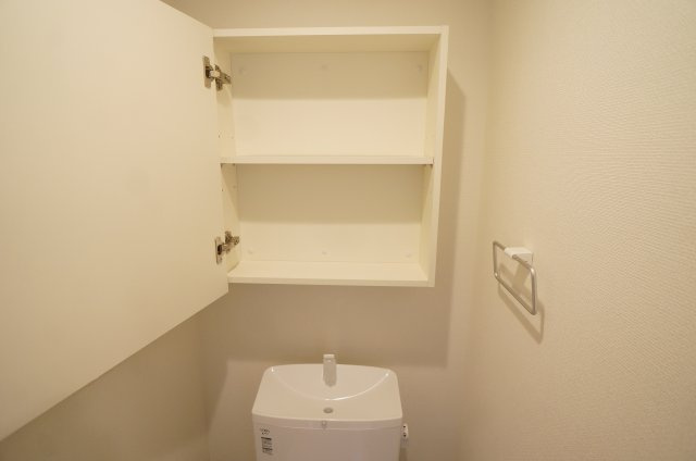 【トイレ】 | サンマリノ | トイレの収納です