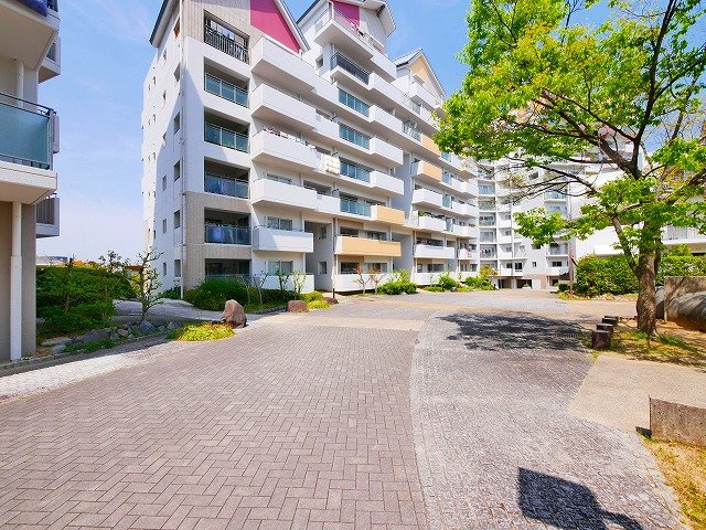 ローレルスクエア木津川台第１期4番館のその他共用部分|周辺です