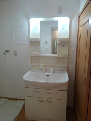 サニ－フィ－ルドⅡの洗面所