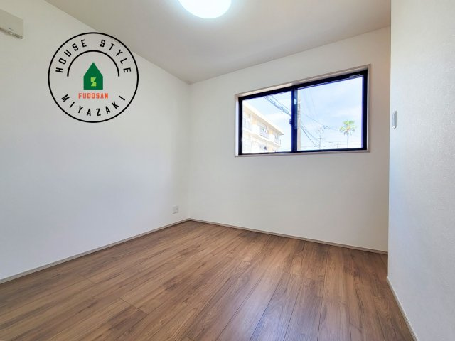 宮崎市フォレクス中西町第2-1棟（1号棟）の和室|将来的に、琉球畳を引きまして和室風にすることも可能です。