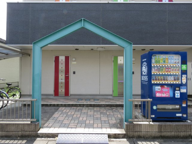 メゾンドマカロンのエントランス