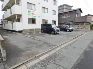 【駐車場】 | ２台駐車可能です。