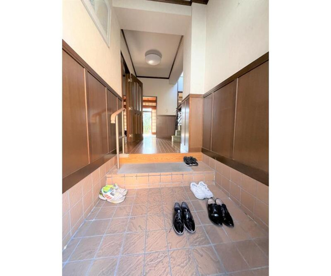 【玄関】 | 八尾市南本町2丁目戸建