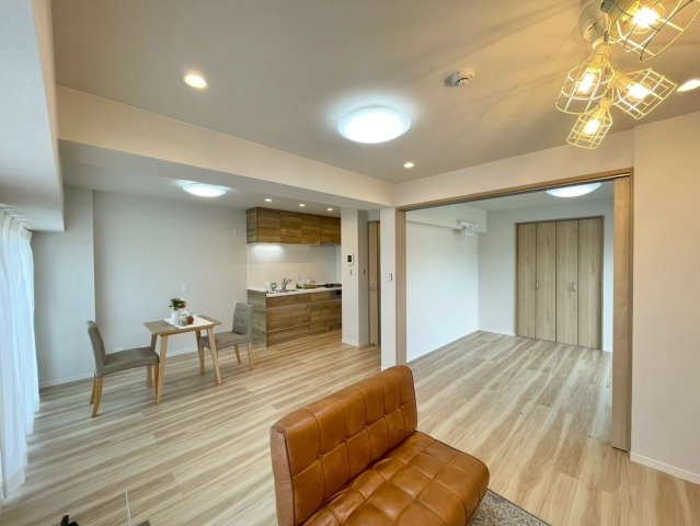 【居間・リビング】 | シャルマンコーポ高崎　5F