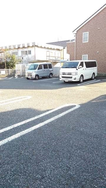 スタイリッシュの駐車場|駐車スペースもあります