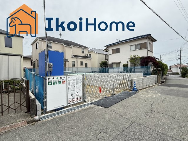 明石市東朝霧丘　1期　新築戸建の駐車場|●年中無休：見学時間9:00～20:00・当日予約可●駐車場は並列2台になります。忙しい朝も出勤時には安心です！