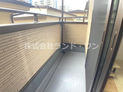 【バルコニー】 | 所沢市上安松　全1棟 | LDKからのバルコニー