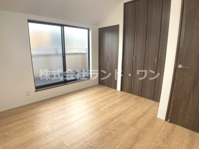 【洋室】 | 所沢市上安松　全1棟 | ３F　約5.5帖の洋室