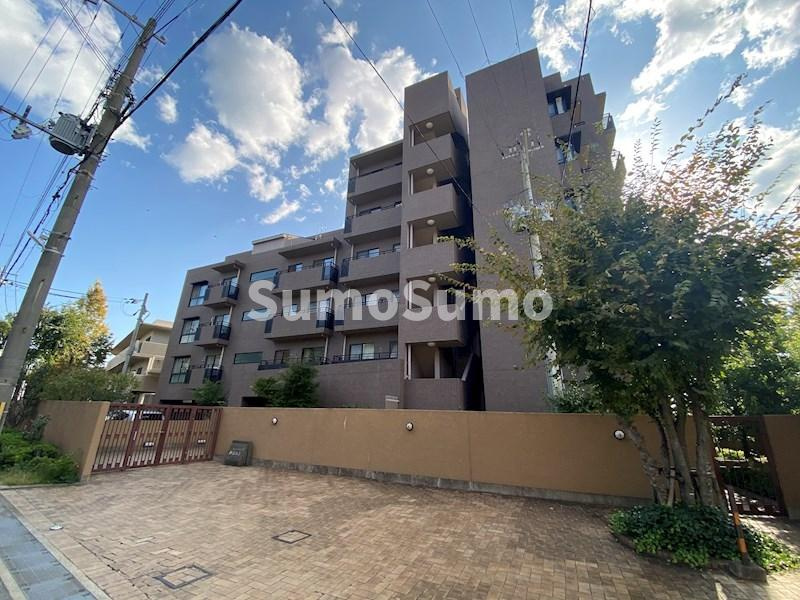 神戸市東灘区御影山手１丁目の賃貸マンションのエントランス