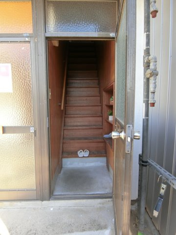 内町中古住宅（収益物件）の玄関