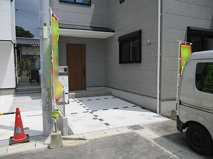 佐伯区坪井１丁目　の駐車場