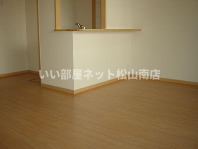 【居間・リビング】 | プラムガーデンYouki