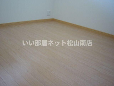 【洋室】 | プラムガーデンYouki