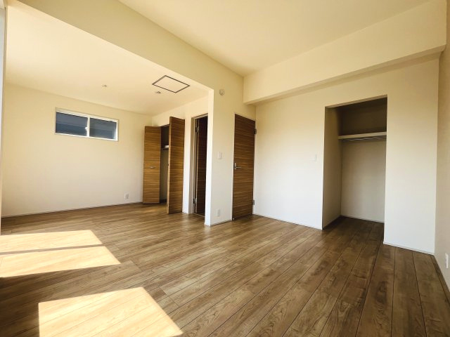 【洋室】 | 本庄市東台１丁目　ブルーミングガーデン　新築戸建　全２棟　2号棟