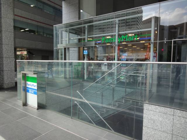 トレンドハウスの周辺