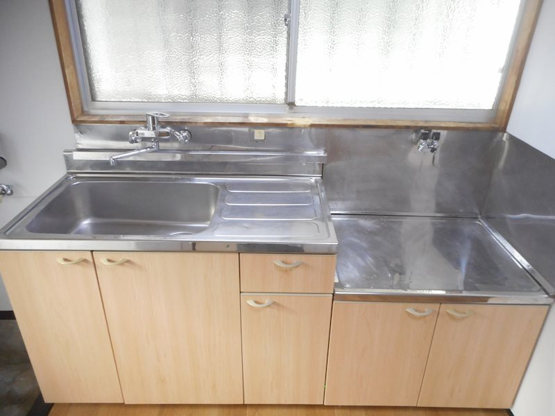 旭ヶ丘戸建のキッチン