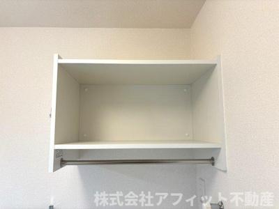 【その他】 | カーサ　アリーヴォ　Ⅱ | 洗濯機置き場上の収納
