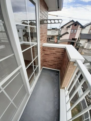 【バルコニー】 | アヴァンツァーレ・イースト