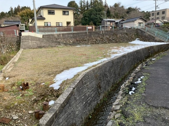 湊町土地の周辺