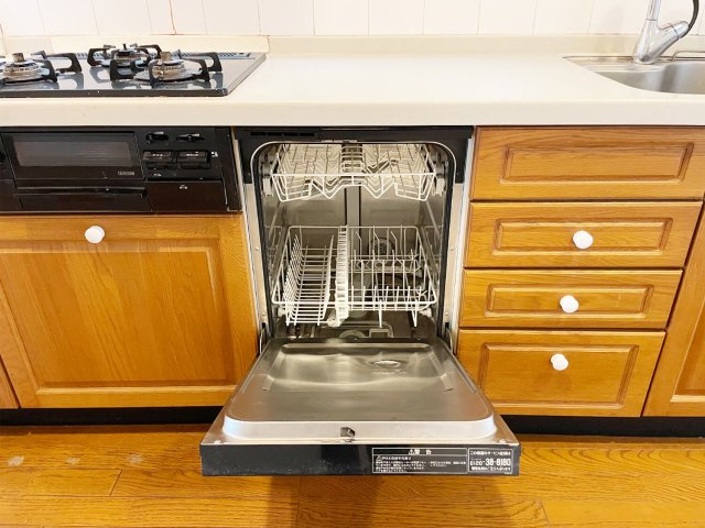 甲陽園山王町 中古戸建の設備|食洗器