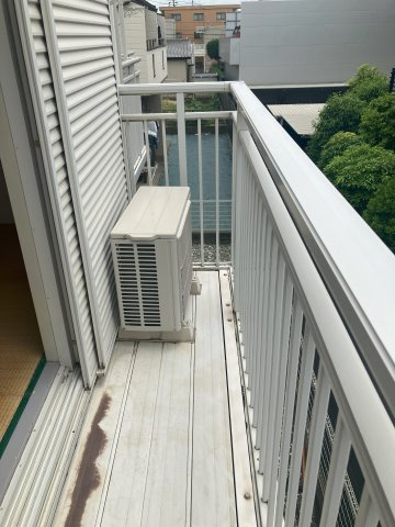 【バルコニー】 | ロジュマン本郷