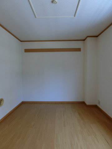 プロムナードＢの洋室