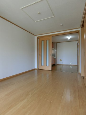 プロムナードＢの居間・リビング