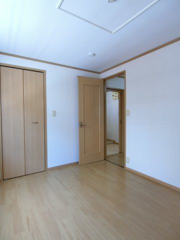 プロムナードＢの洋室