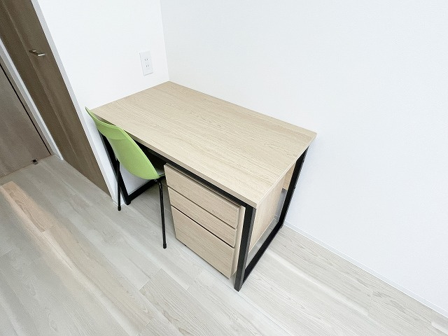 【設備】 | エスリードカレッジゲート南草津 | 家具付き（同物件別室の写真です）