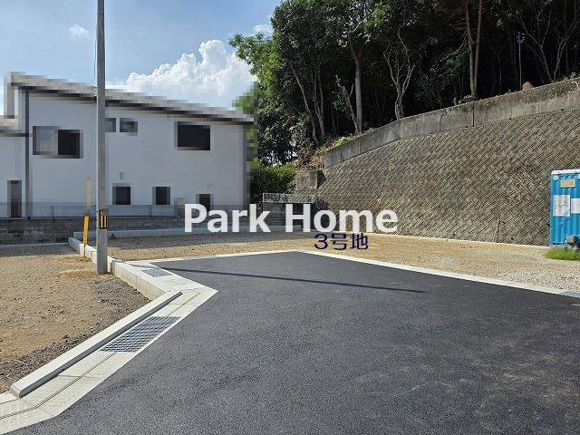 高知市石立町-3号地・建築条件付き-売土地の前面道路含む現地写真|3号地　2025.9月