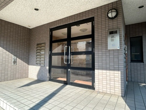 【エントランス】シャトール田口金沢八景