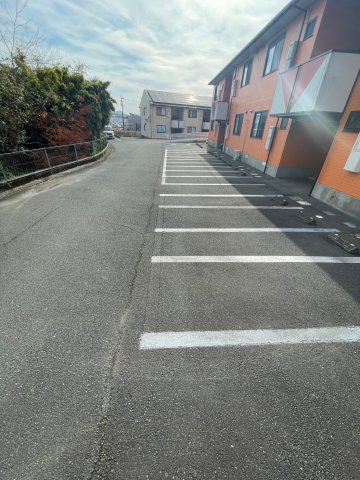 ウィンドバレー萩の駐車場