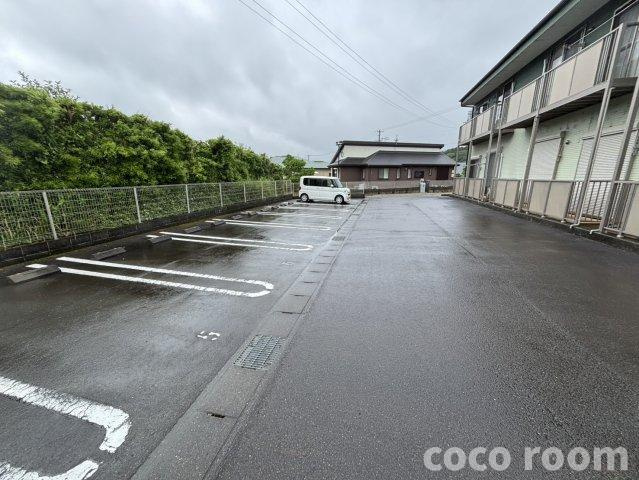 ぐりーんはうすの駐車場