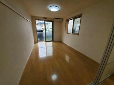 【居間・リビング】 | ヴィヴィエンダミー