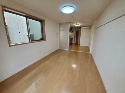 【寝室】 | ヴィヴィエンダミー