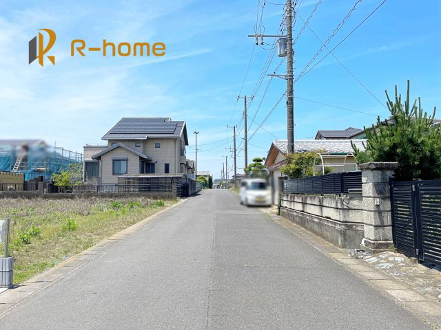ひたちなか市平磯遠原町第11　新築戸建て　1号棟の前面道路含む現地写真|堂々！建物完成♪実際のお部屋をご見学可能です♪
ご見学が一番の資料！お気軽にお問い合わせ下さい♪