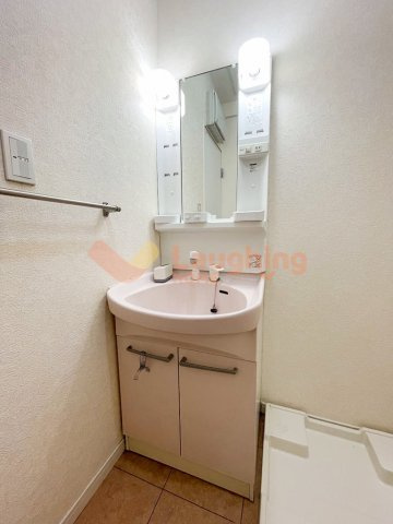 サンビスタ21の洗面所|広い洗面スペース